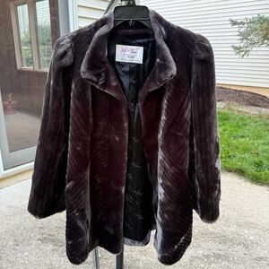 Vintage Intrigue brand faux fur coat by Glenoit Size 10, Women's